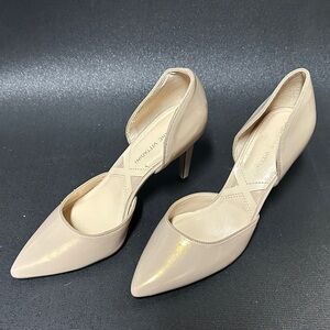 Adrienne Vittadini Nude Heels